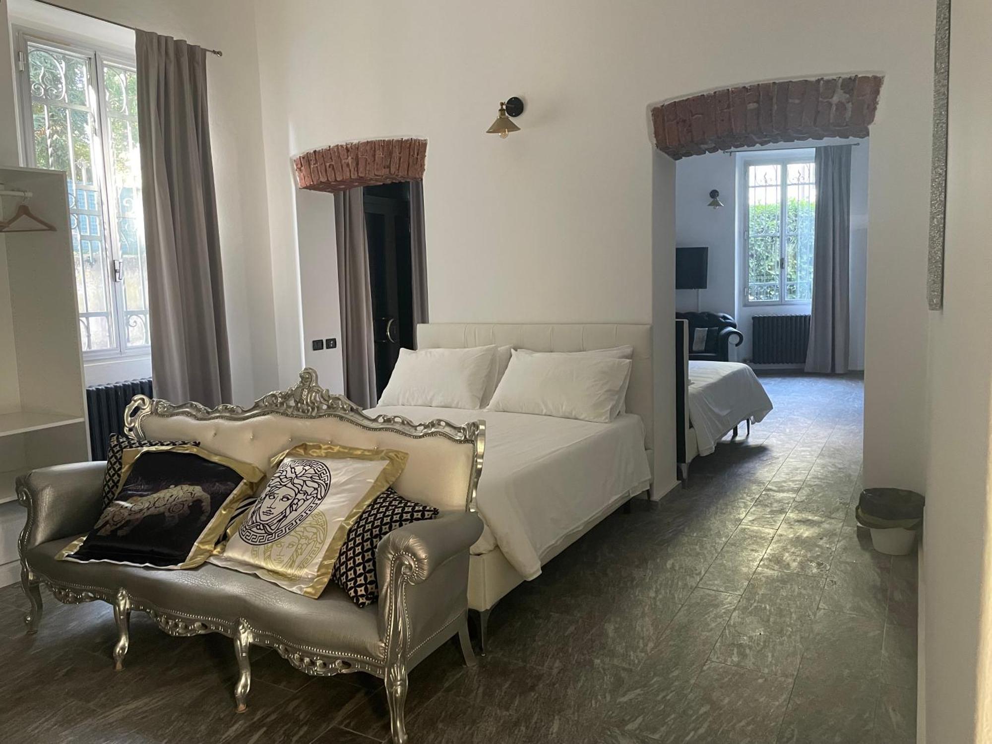 Villa Simona Malpensa غالاّراتي المظهر الخارجي الصورة