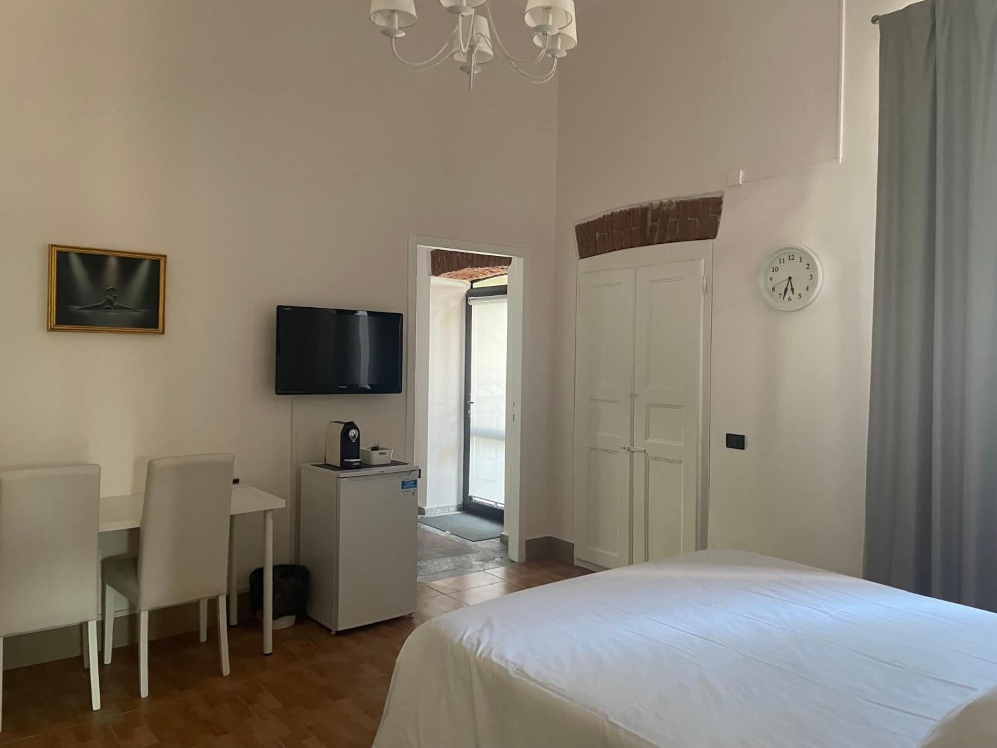 Villa Simona Malpensa غالاّراتي المظهر الخارجي الصورة